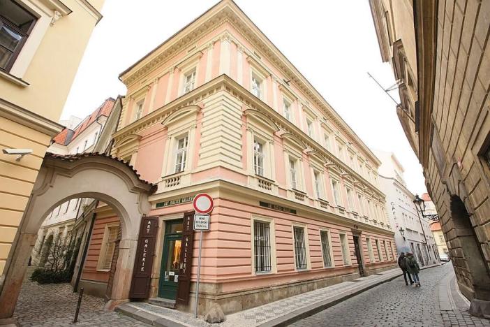 Prodej bytu 2+1, Praha - Staré Město, Liliová, 64 m2