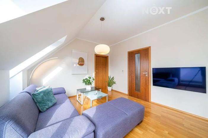 Prodej bytu 2+kk, Velká Bystřice, Na Vyhlídce, 64 m2