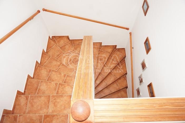 Prodej rodinného domu, Hrochův Týnec, Zámecká, 115 m2