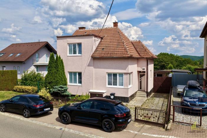 Prodej rodinného domu, Brno - Žebětín, Hostislavova, 190 m2