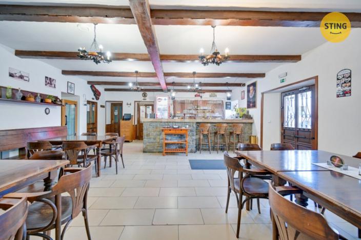 Prodej ubytování, Bouzov, 1023 m2