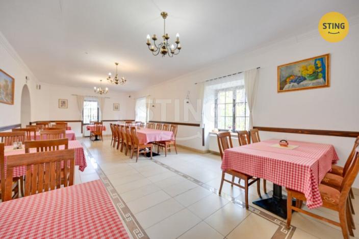 Prodej ubytování, Bouzov, 1023 m2