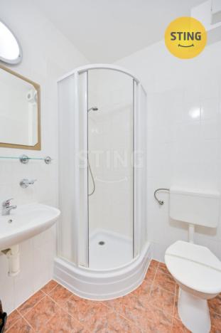 Prodej ubytování, Bouzov, 1023 m2