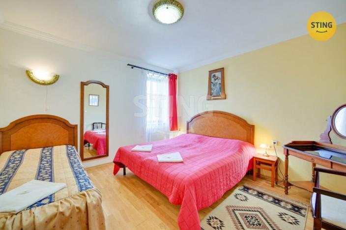 Prodej ubytování, Bouzov, 1023 m2