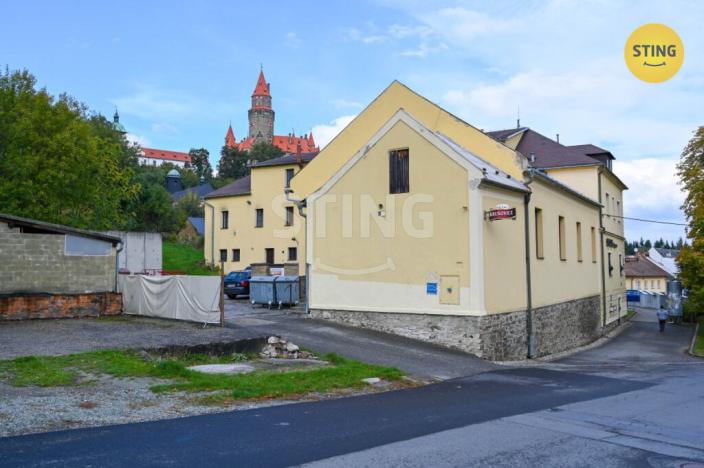 Prodej ubytování, Bouzov, 1023 m2