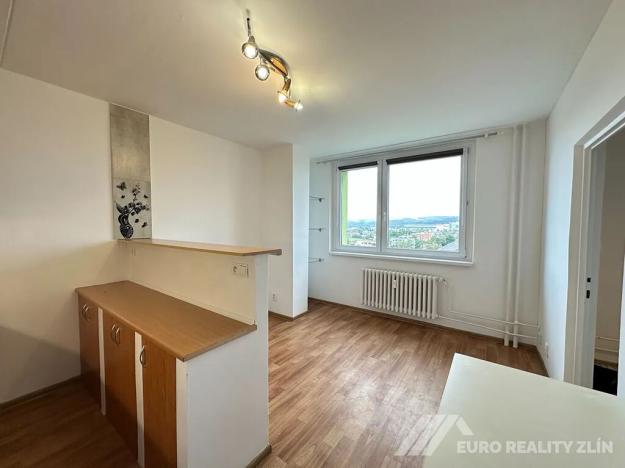 Pronájem bytu 2+kk, Otrokovice, SNP, 38 m2