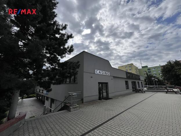 Pronájem obchodního prostoru, Liberec, Ježkova, 487 m2