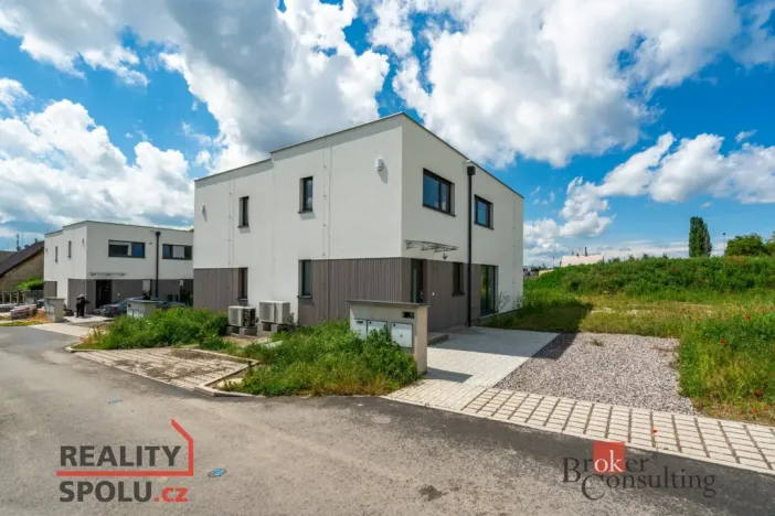 Prodej rodinného domu, Kladno, Pechlátova, 119 m2