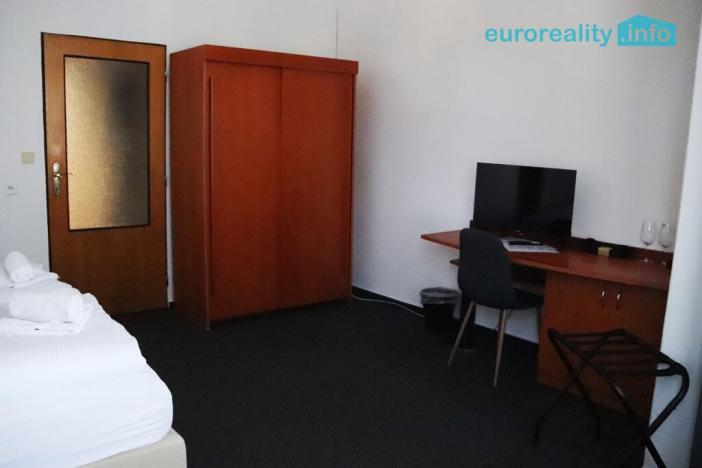 Pronájem pokoje, Mariánské Lázně, Anglická, 21 m2