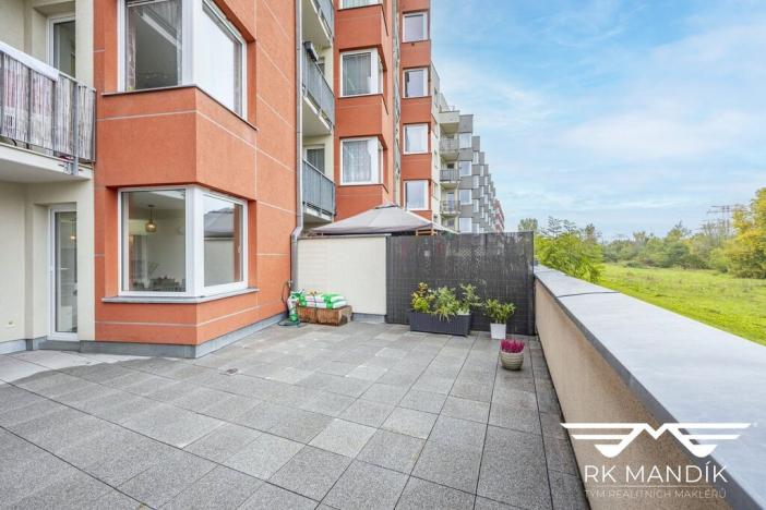 Pronájem bytu 2+kk, Praha - Prosek, Kytlická, 53 m2