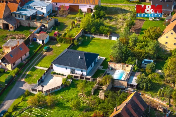 Prodej rodinného domu, Blšany - Liběšovice, 174 m2