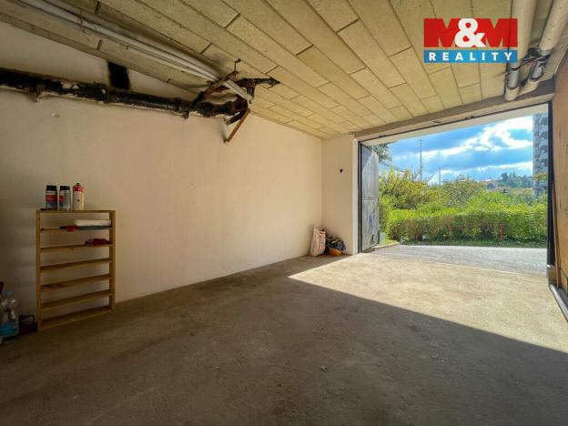 Pronájem garáže, Praha - Dejvice, Evropská, 16 m2