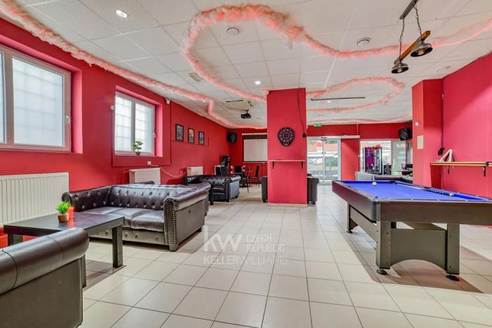 Pronájem restaurace, Aš, 198 m2