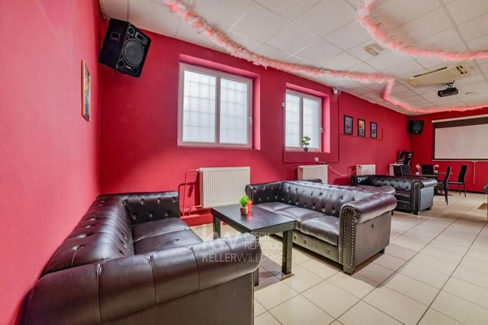 Pronájem restaurace, Aš, 198 m2