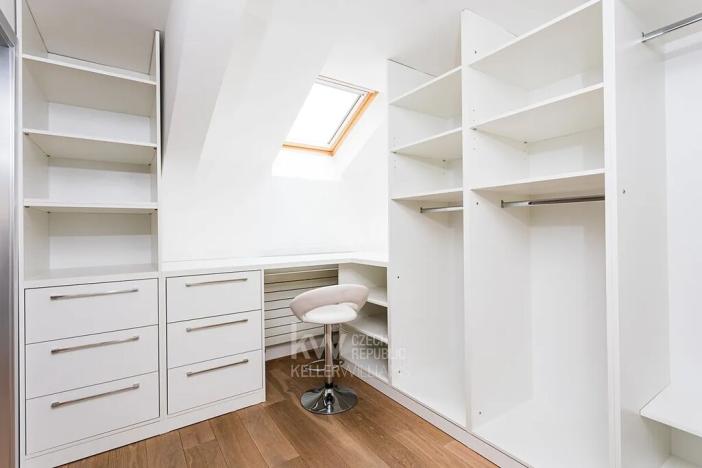 Prodej bytu 5+kk, Praha, Jaselská, 192 m2