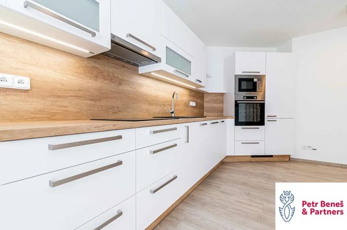 Pronájem bytu 3+kk, Rakovník, Husovo náměstí, 87 m2