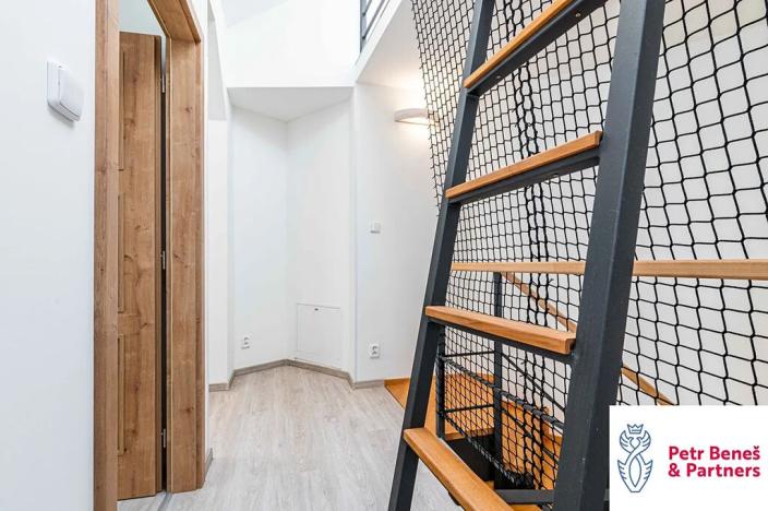 Pronájem bytu 3+kk, Rakovník, Husovo náměstí, 87 m2