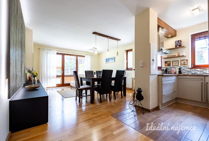 Pronájem rodinného domu, Měšice, Nad Babím dolem, 131 m2