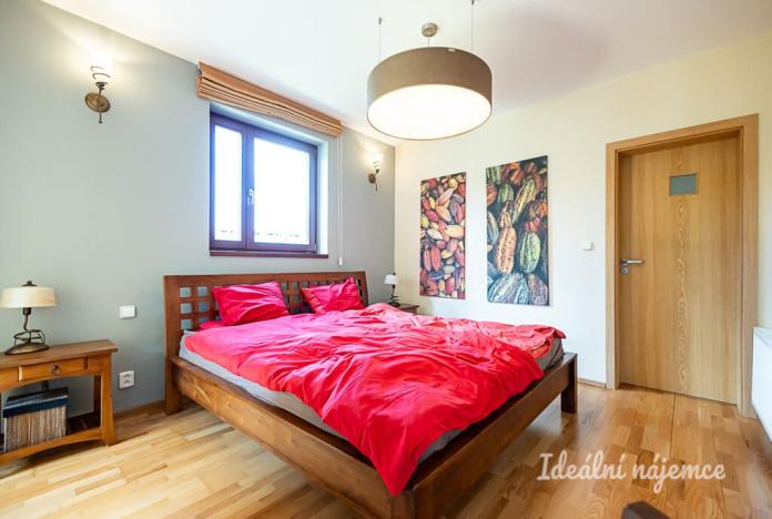 Pronájem rodinného domu, Měšice, Nad Babím dolem, 131 m2