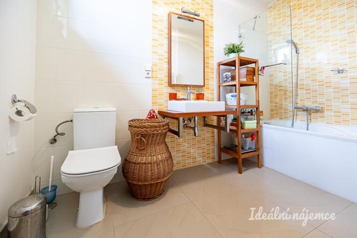 Pronájem rodinného domu, Měšice, Nad Babím dolem, 131 m2