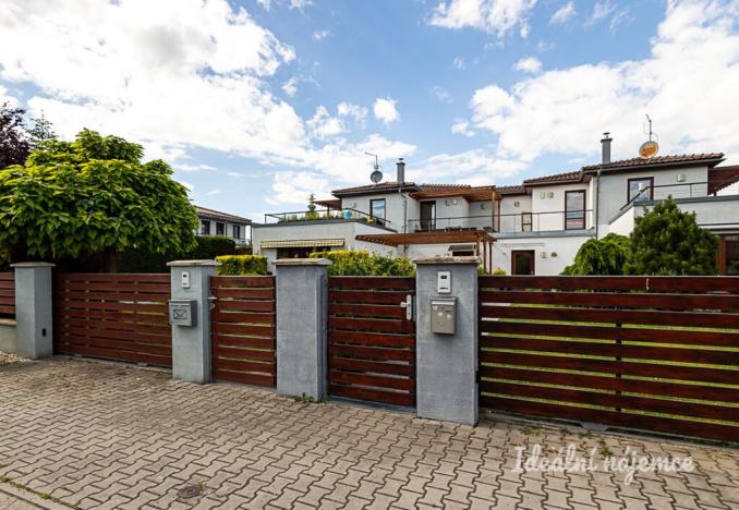 Pronájem rodinného domu, Měšice, Nad Babím dolem, 131 m2