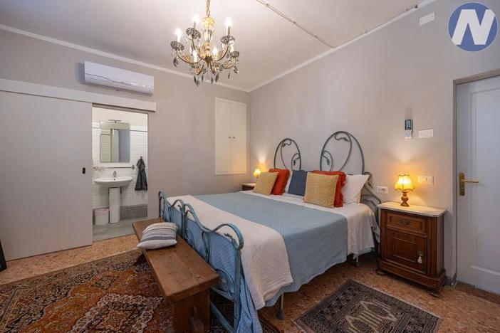 Prodej vily, Cortona, Itálie, 189 m2