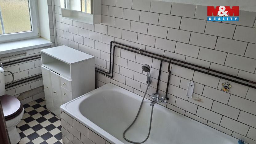 Prodej rodinného domu, Plesná, Kostelní, 180 m2