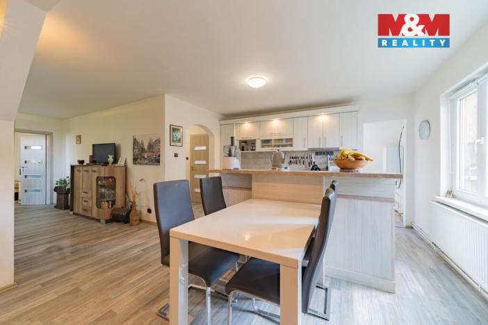 Prodej činžovního domu, Plesná, Kostelní, 180 m2