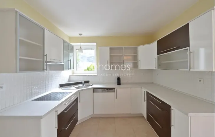 Pronájem vily, Horoměřice, Za Dvorem, 330 m2