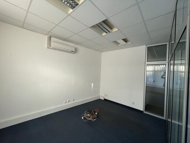 Pronájem obchodního prostoru, Praha - Holešovice, Dukelských hrdinů, 268 m2