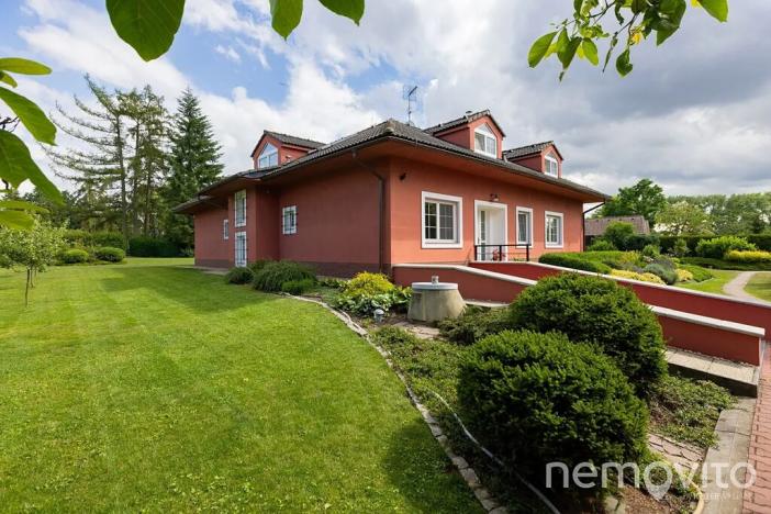 Prodej rodinného domu, Křížkový Újezdec, 412 m2