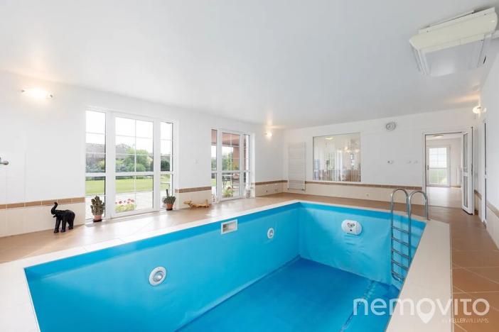 Prodej rodinného domu, Křížkový Újezdec, 412 m2