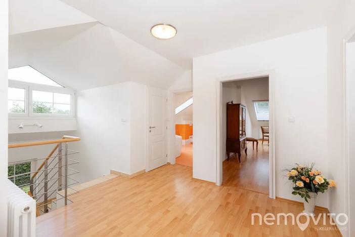 Prodej rodinného domu, Křížkový Újezdec, 412 m2