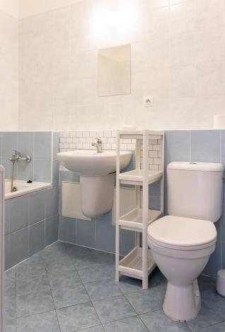 Pronájem bytu 1+kk, Praha - Vysočany, Poděbradská, 38 m2