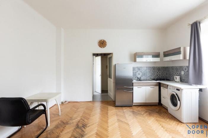 Pronájem bytu 1+kk, Praha - Žižkov, Olšanské náměstí, 32 m2