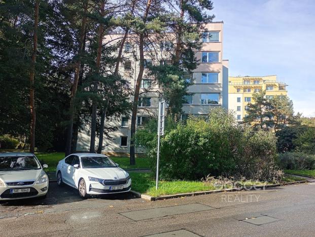 Pronájem bytu 2+kk, Praha - Kobylisy, Šimůnkova, 45 m2