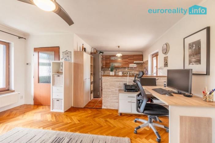 Prodej rodinného domu, Zahrádky, 196 m2