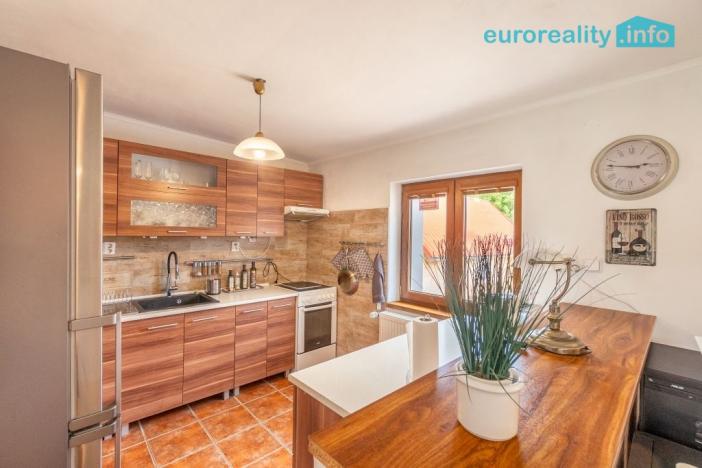 Prodej rodinného domu, Zahrádky, 196 m2