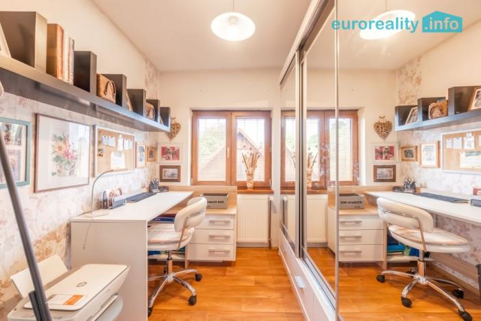 Prodej rodinného domu, Zahrádky, 196 m2