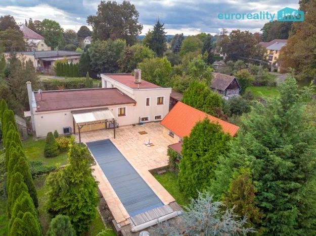 Prodej rodinného domu, Zahrádky, 196 m2