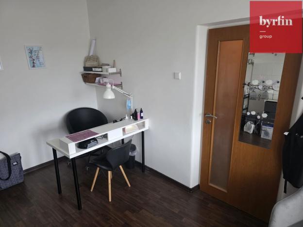 Pronájem obchodního prostoru, Hradec nad Moravicí, Gudrichova, 12 m2