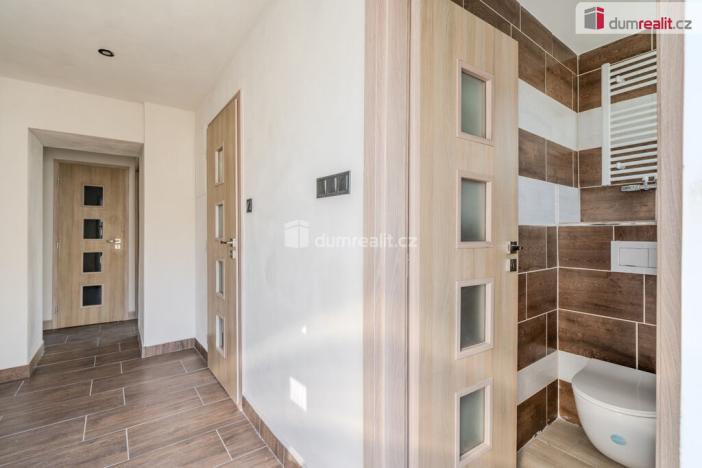 Prodej rodinného domu, Vědomice, Vetelská, 460 m2