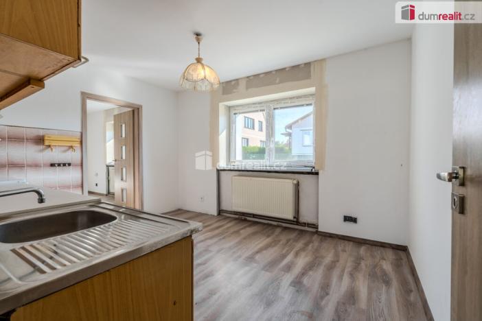 Prodej rodinného domu, Vědomice, Vetelská, 460 m2