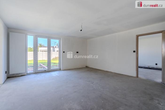 Prodej rodinného domu, Vědomice, Vetelská, 460 m2