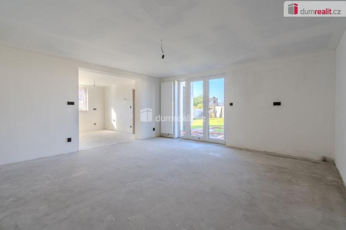 Prodej rodinného domu, Vědomice, Vetelská, 460 m2