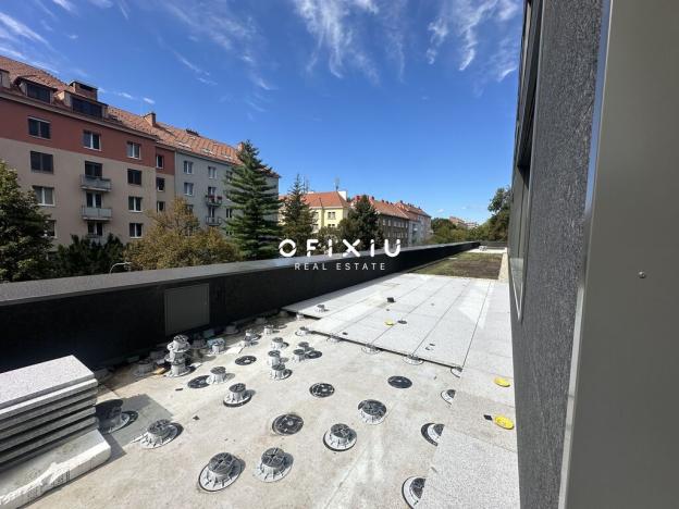 Pronájem kanceláře, Brno, Botanická, 140 m2