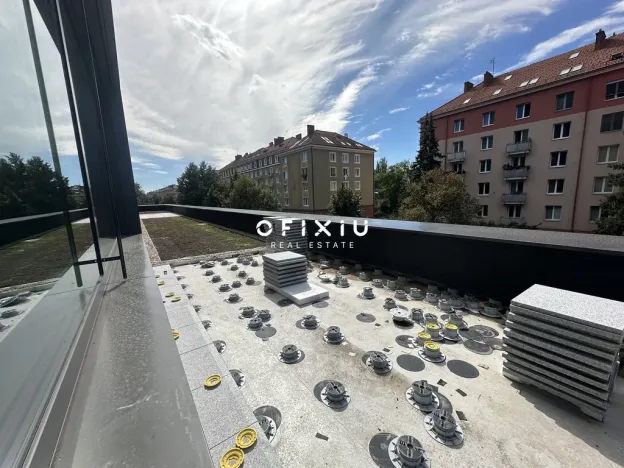 Pronájem kanceláře, Brno, Botanická, 140 m2