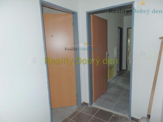 Pronájem bytu 2+kk, Litultovice, 57 m2