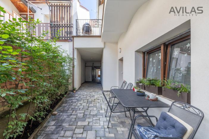 Prodej vícegeneračního domu, Benešov, Masarykovo náměstí, 256 m2