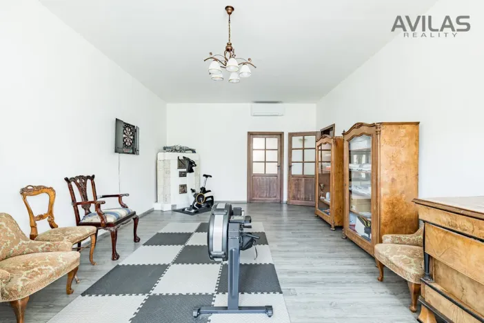 Prodej vícegeneračního domu, Benešov, Masarykovo náměstí, 256 m2